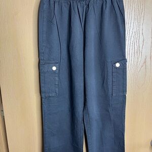 Women’s  Black Cargo Pants